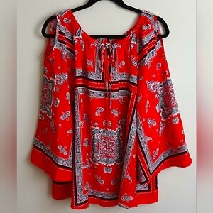 NWT Paisley Cold-Shoulder Top L